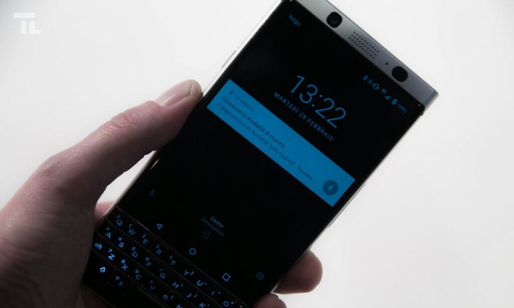 blackberry keyone screen