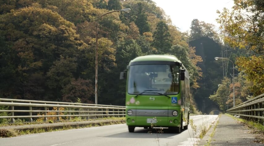 self-driving minibus softbank drive