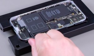 Apple-iPhone-X-repair-process