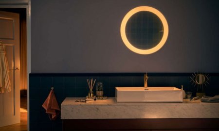 Philips-Hue-Adore-Mirror-for-your-Bathroom-768x512