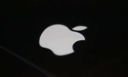 apple-signs-deal-with-semiconductor-maker